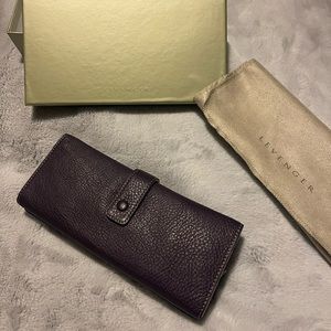 LEVENGER Genuine Leather Dark purple color, wallet with Adjustable snaps.